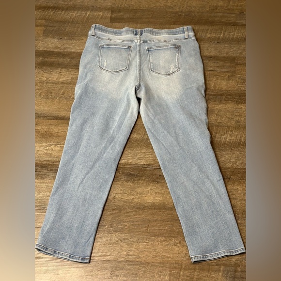 LuLaRoe Distressed Light Blue Boyfriend Jeans - Picture 2 of 5